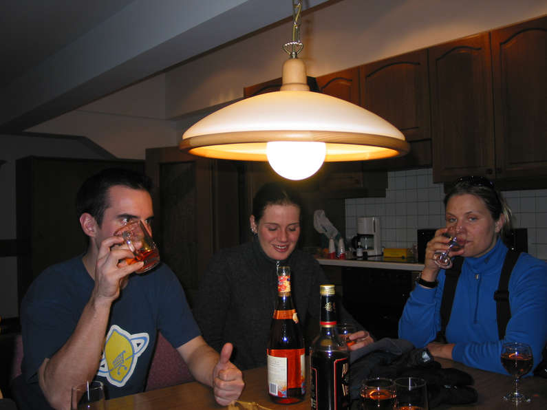 img_0208.jpg 372 kB